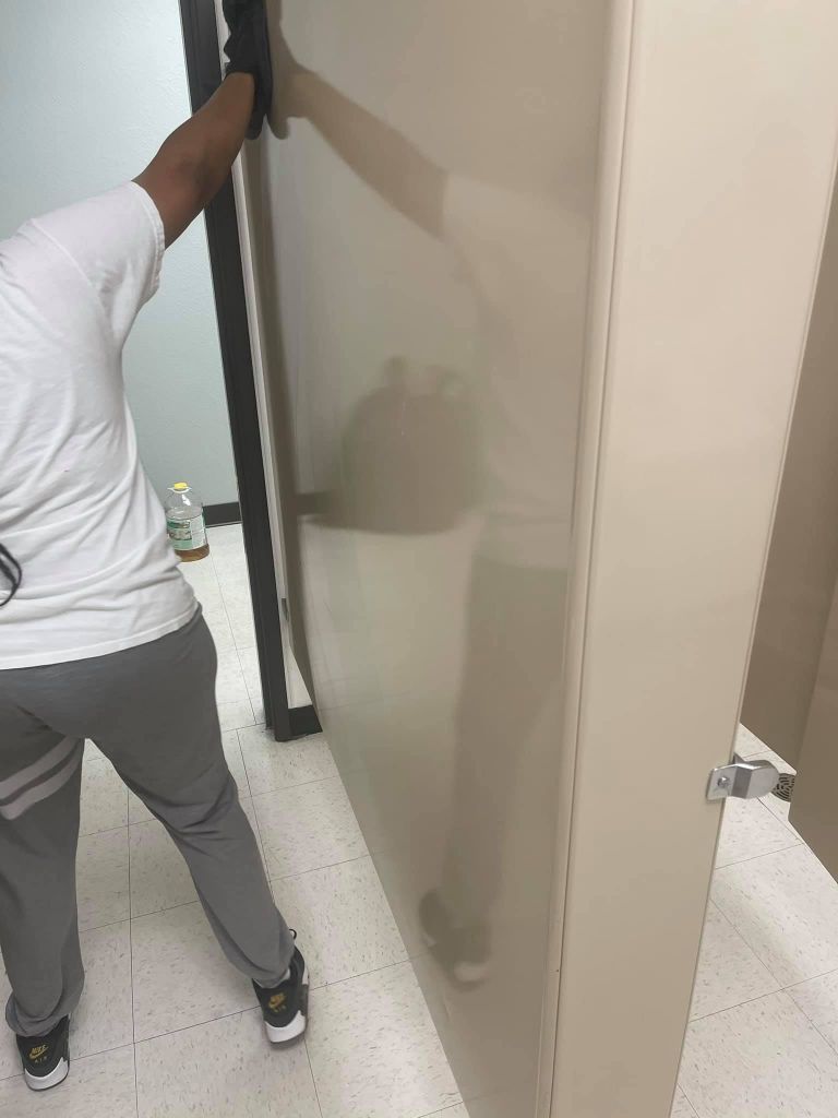 Gallery Image : K.E.E Cleaning Service